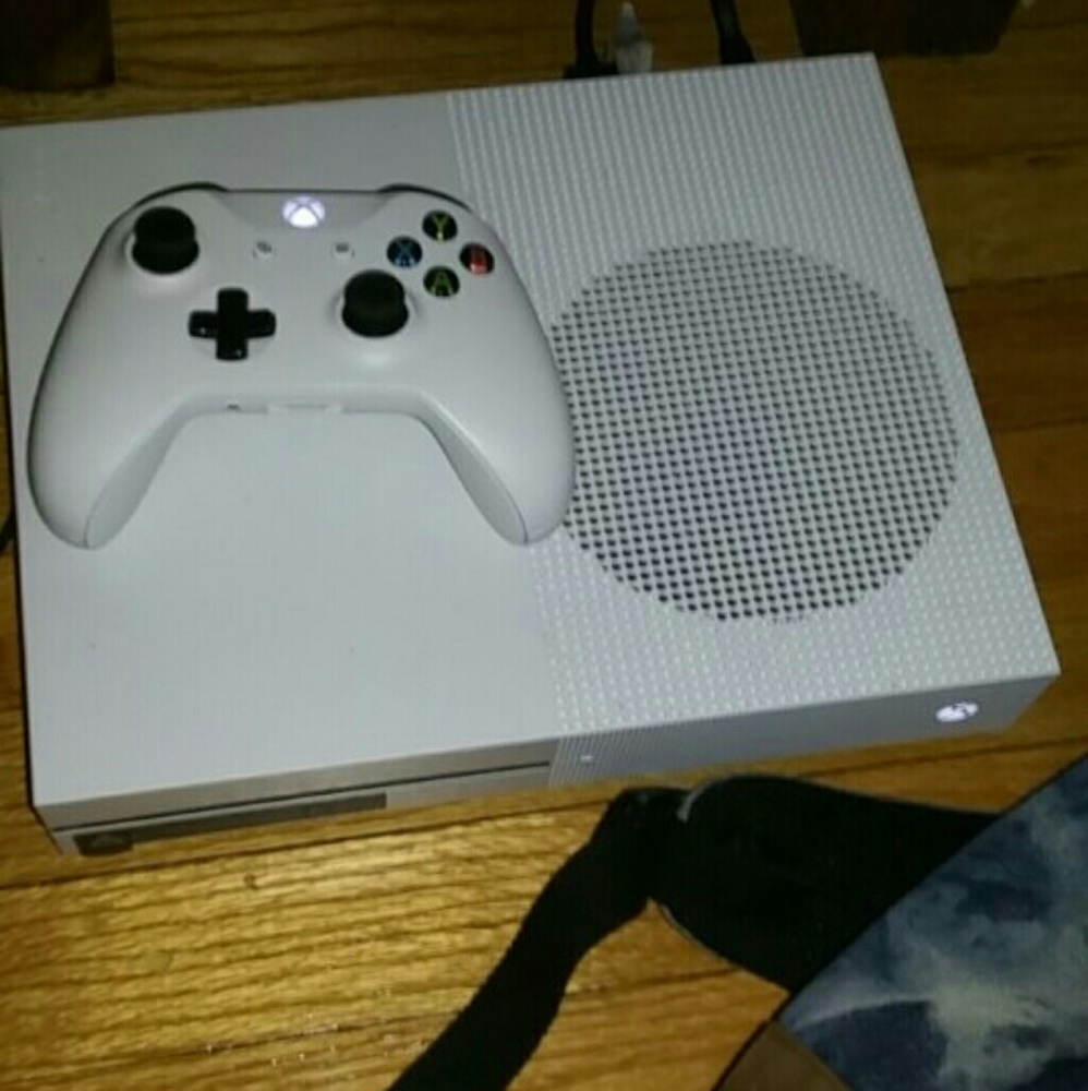 Xbox one s